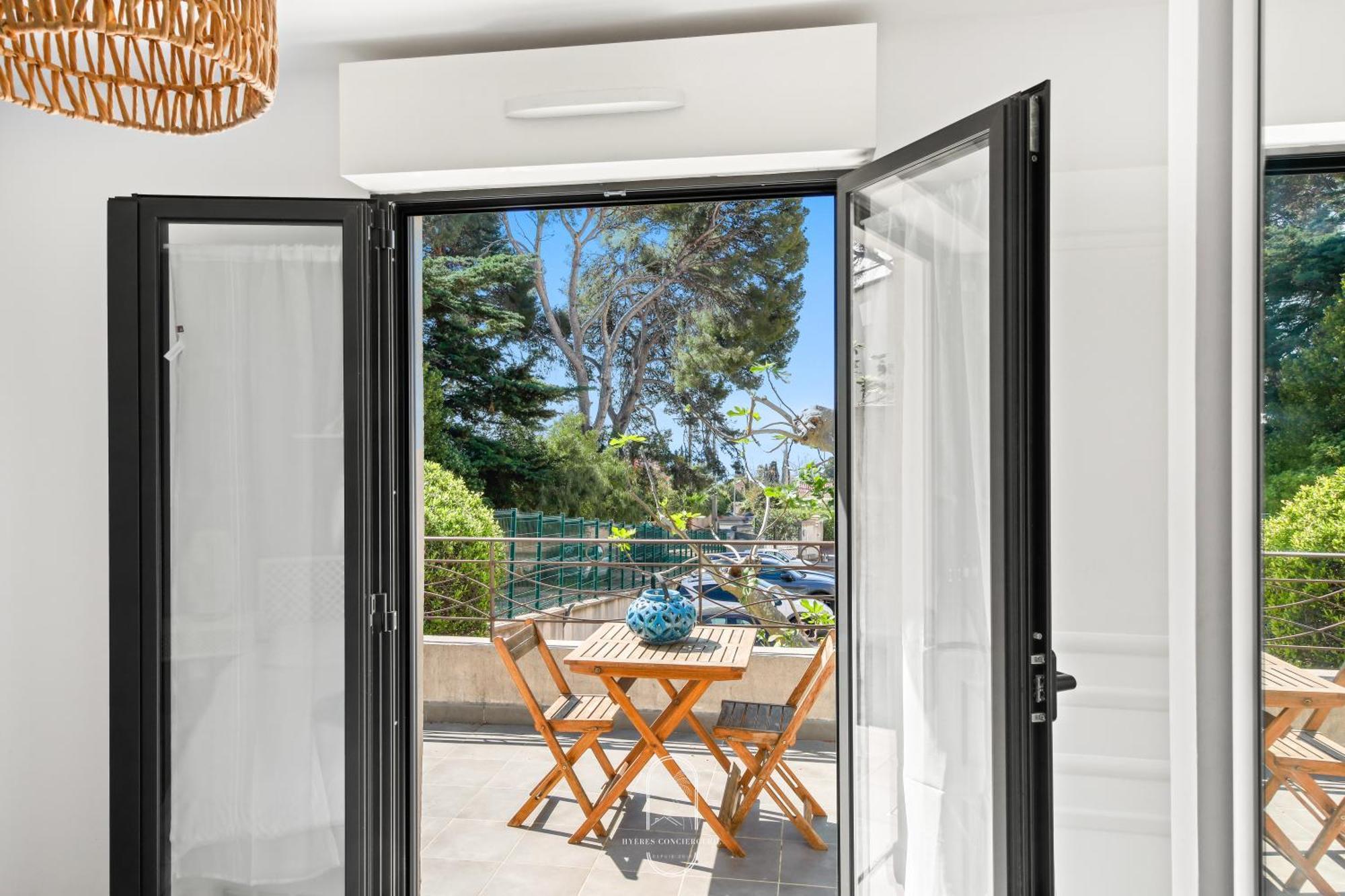 Maisonnette Saona Vue Mer Plages 800M Wifi Clim Pk By Hc 카르쿠에이란느 외부 사진